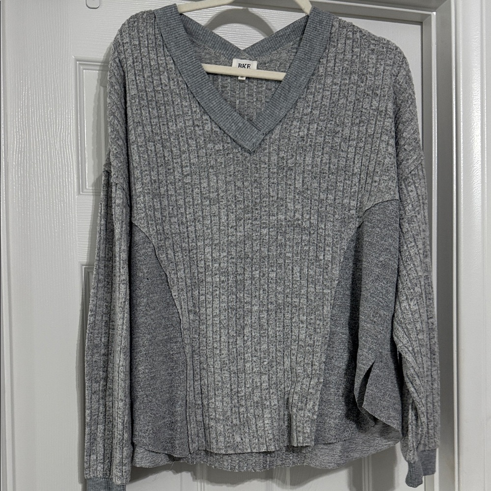 BKE Heathered Gray V-Neck Sweater